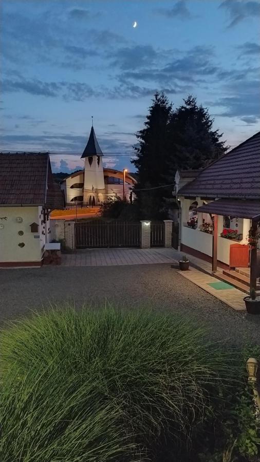 Harmony Vendégház Egerszalók Exterior foto